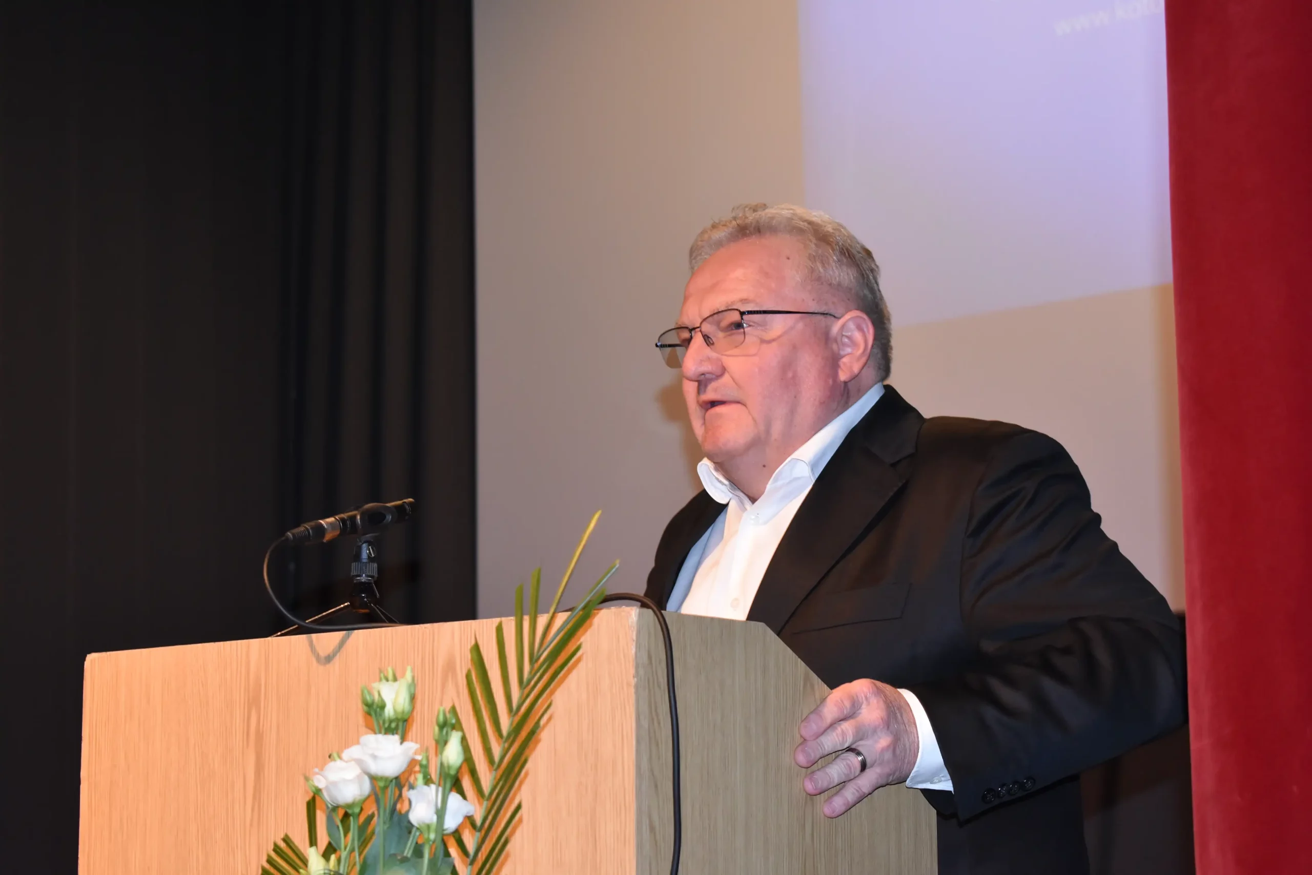 Ljubomir Kolarek Ljubomir Kolarek