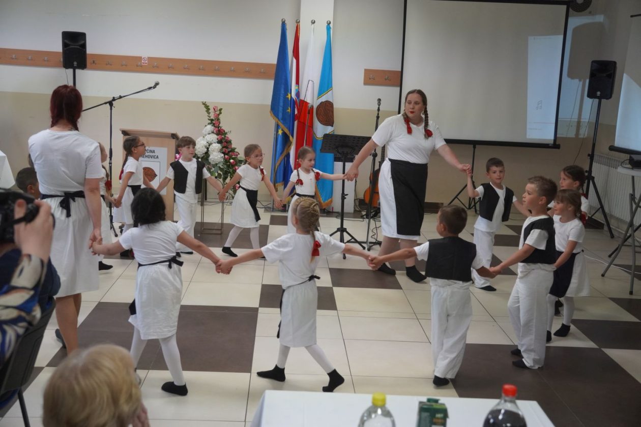 Svečana sjednica Općine Orehovica (39)