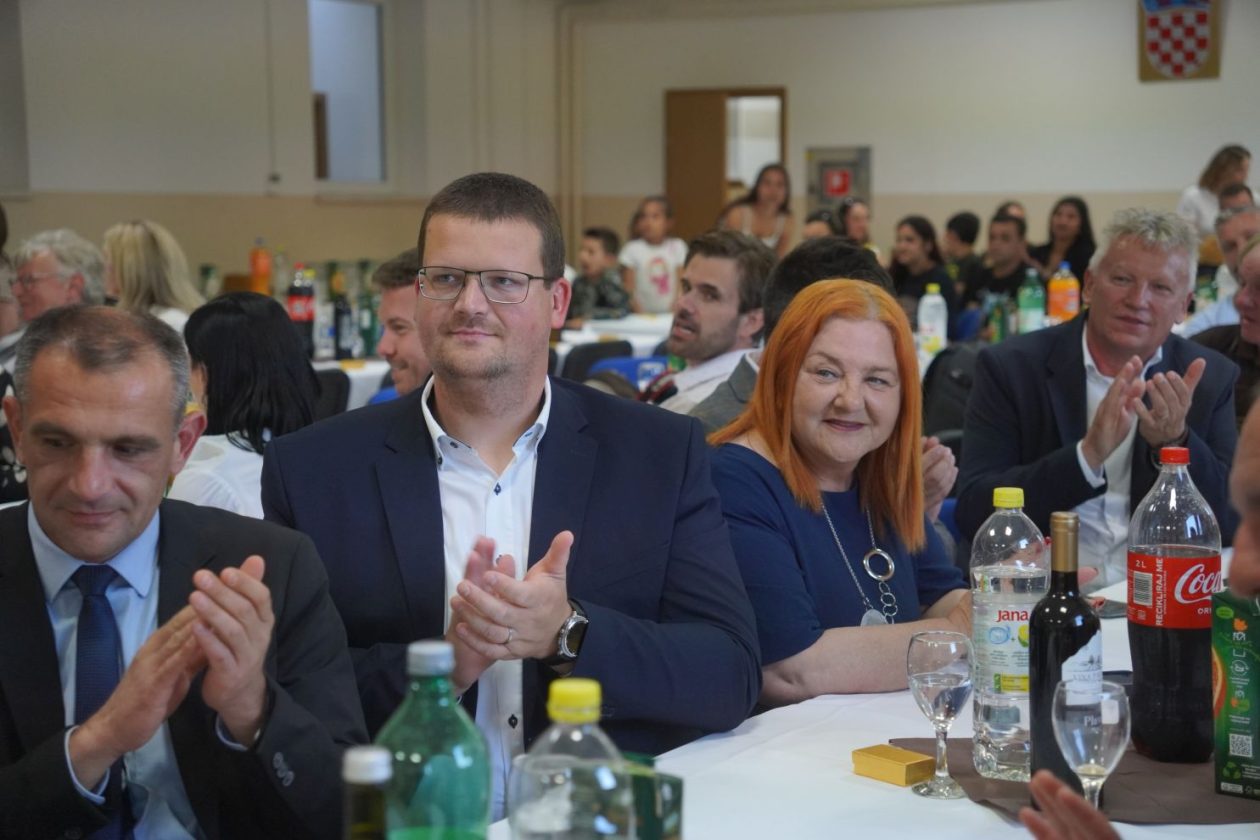 Svečana sjednica Općine Orehovica (51)