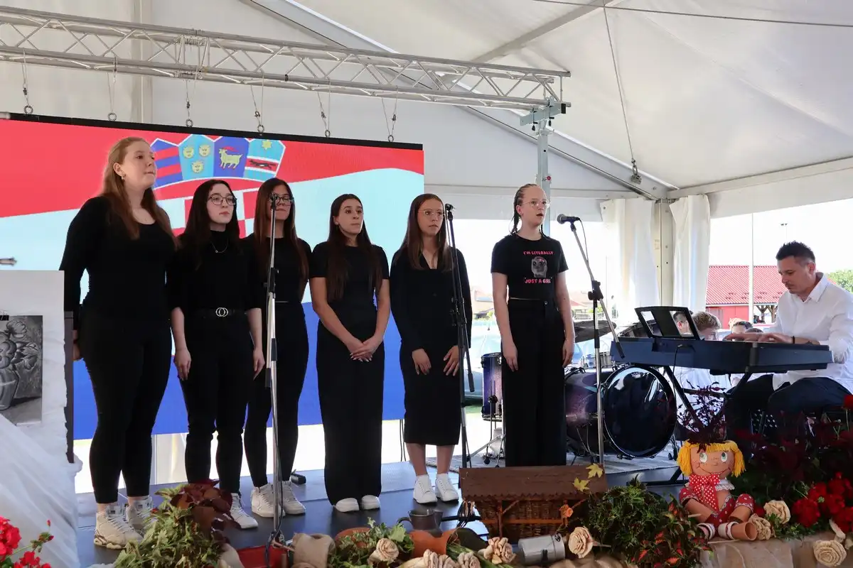 Svečana sjednica općine Strahoninec 2024 (1)