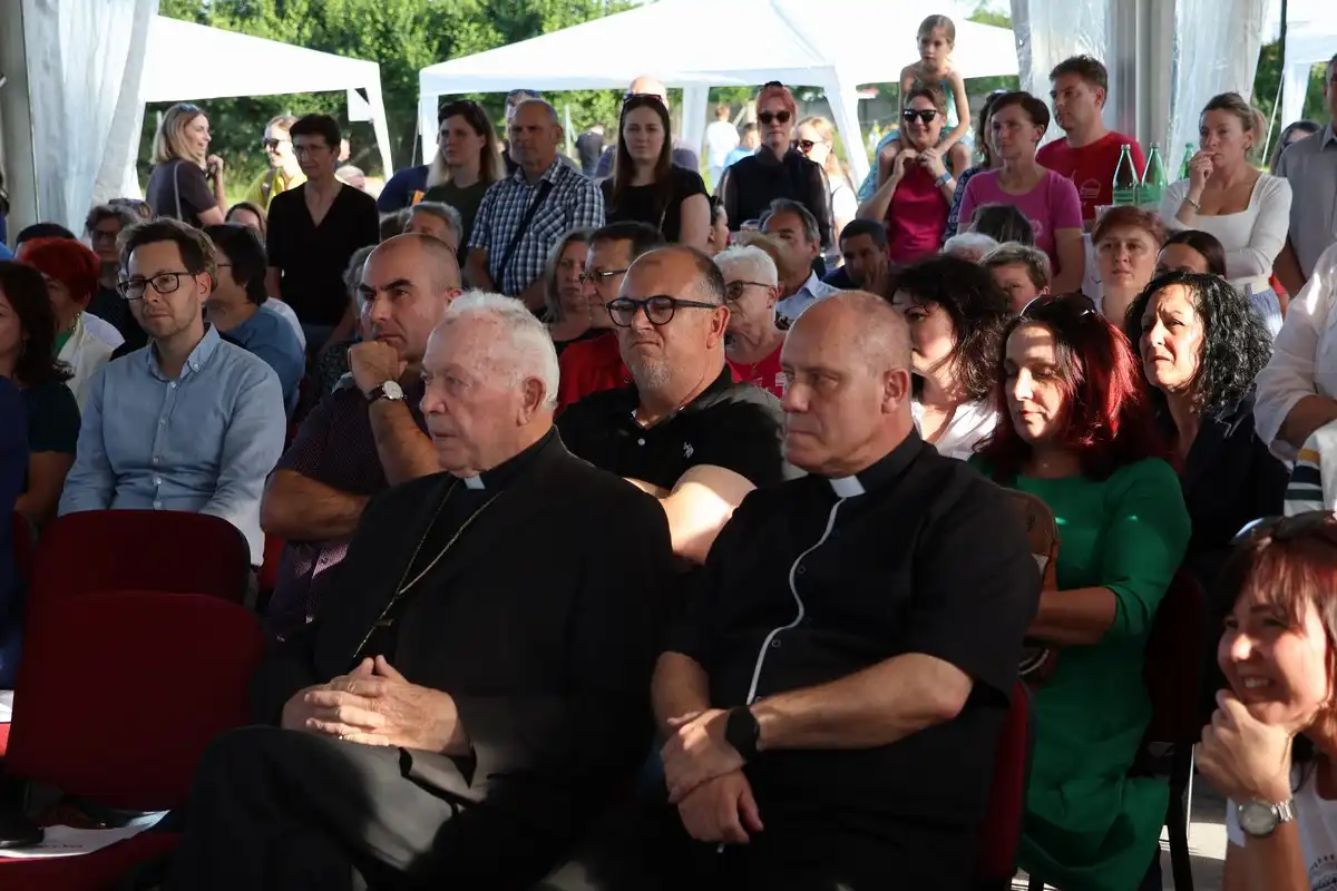 Svečana sjednica općine Strahoninec 2024 (4)