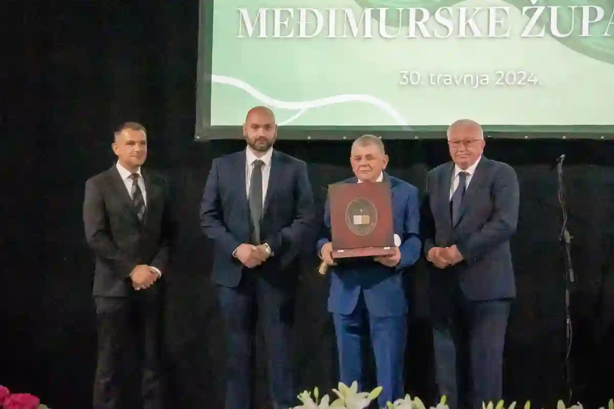 Svecana-sjednica-skupstine-MZ-35 Svecana-sjednica-skupstine-MZ-35