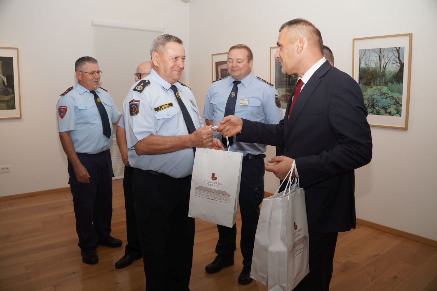 Svečani prijem vatrogasaca u MMČ (32)