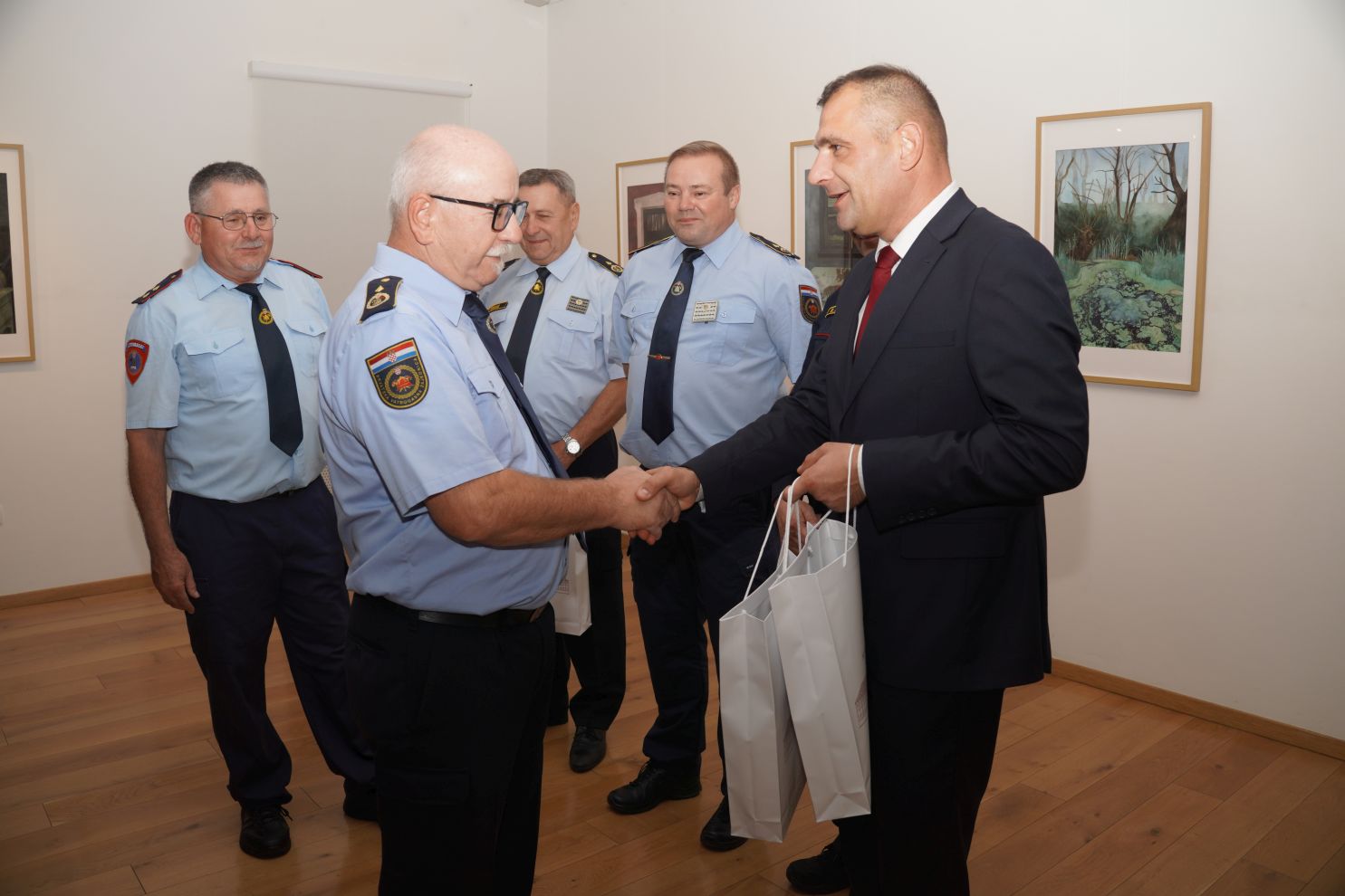 Svečani prijem vatrogasaca u MMČ (33)