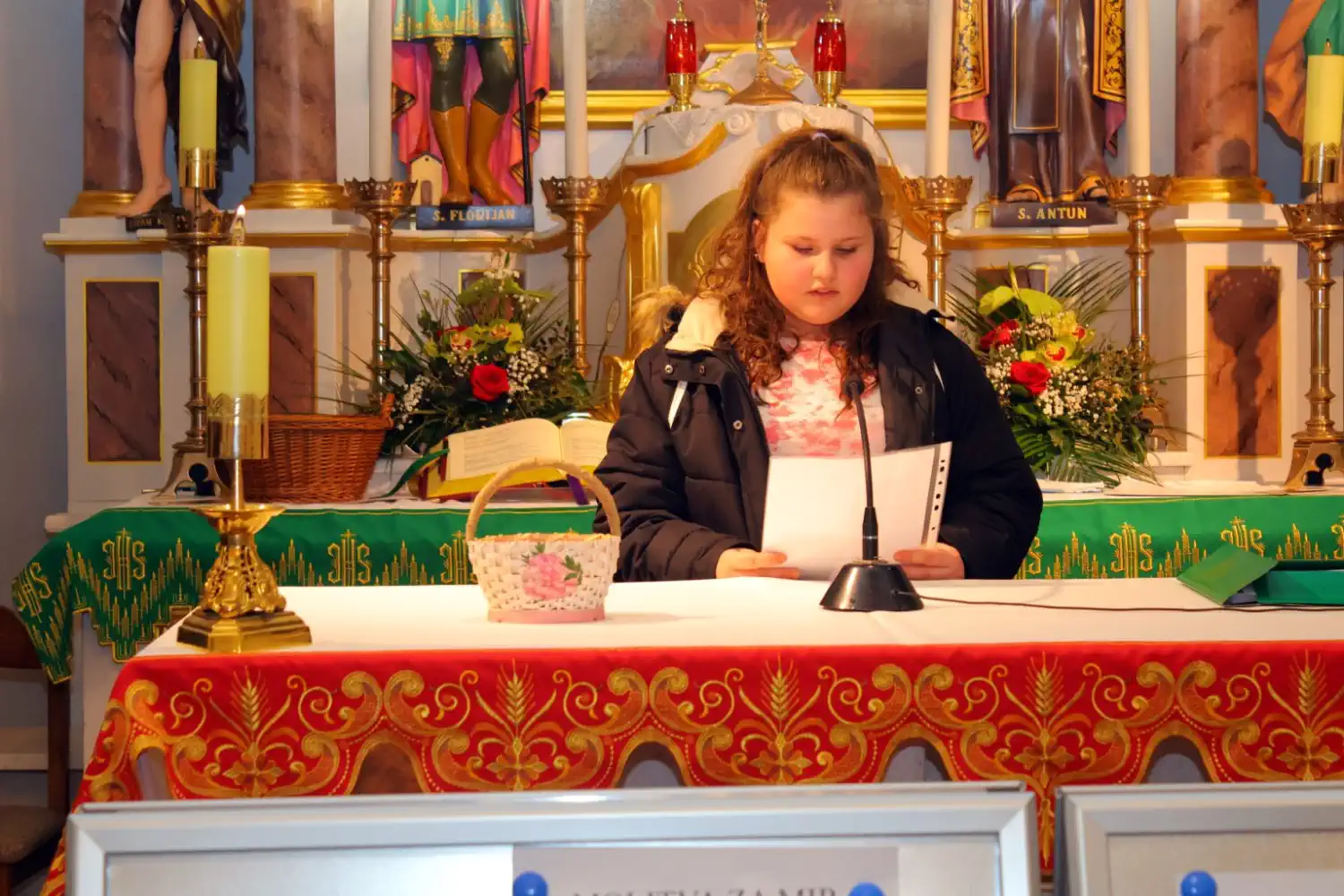 Svečano Stepinčevo u Ivanovcu Euharistijsko slavlje okupilo mnoštvo vjernika (10)