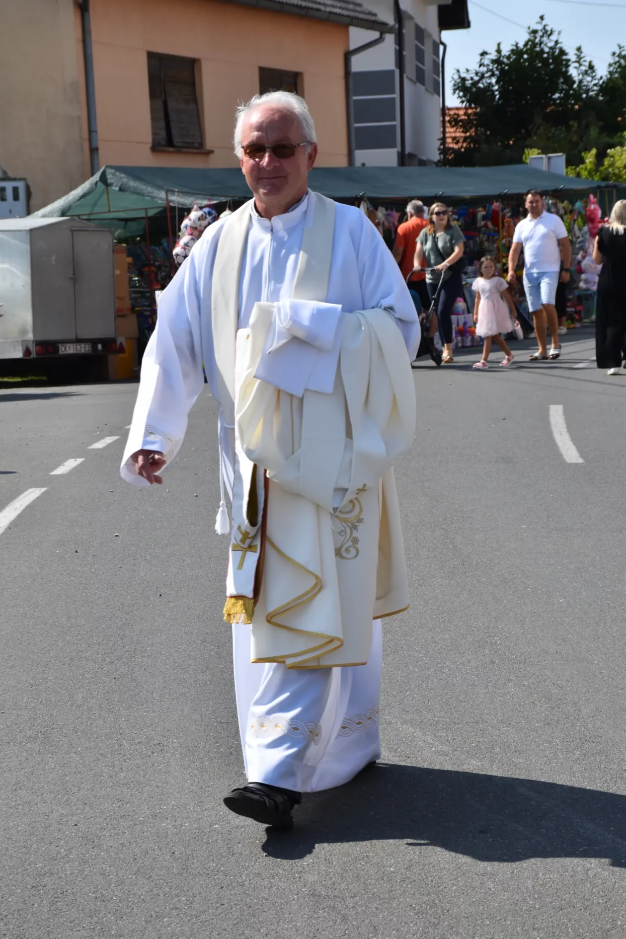 Sveta Marija, Klikom po proščenju, Velika Gospa (33) Sveta Marija, Klikom po proščenju, Velika Gospa (33)