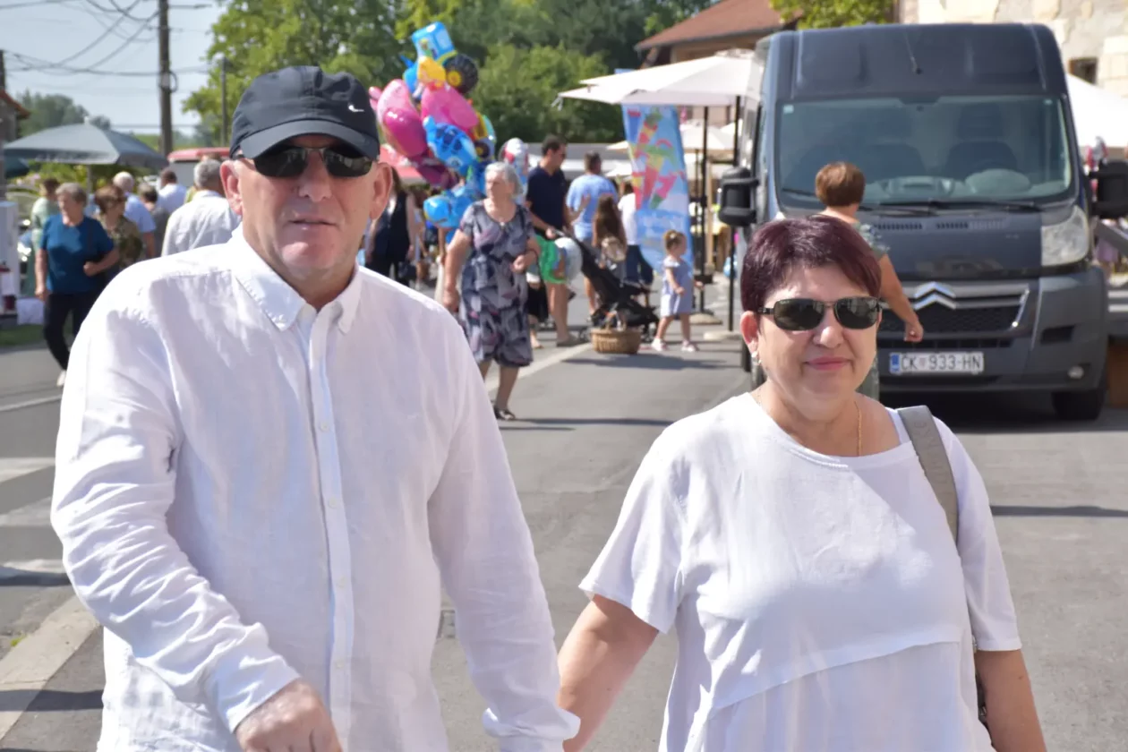 Sveta Marija, Klikom po proščenju, Velika Gospa (35) Sveta Marija, Klikom po proščenju, Velika Gospa (35)