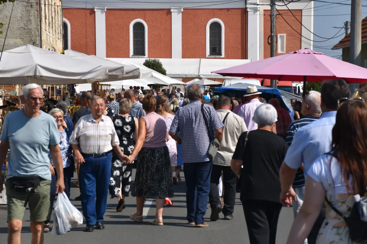 Sveta Marija, Klikom po proščenju, Velika Gospa (4) Sveta Marija, Klikom po proščenju, Velika Gospa (4)
