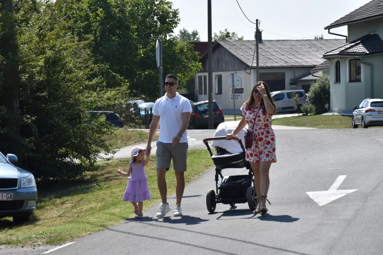 Sveta Marija, Klikom po proščenju, Velika Gospa (57) Sveta Marija, Klikom po proščenju, Velika Gospa (57)