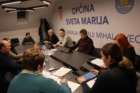 Sveta Marija, Općinsko vijeće, suvenir, Čipka, Đurđica Slamek (15) Sveta Marija, Općinsko vijeće, suvenir, Čipka, Đurđica Slamek (15)