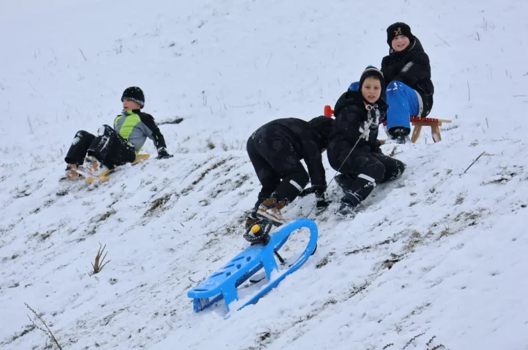 Sveta Marija nasip snijeg sanjke sanjkanje (20)