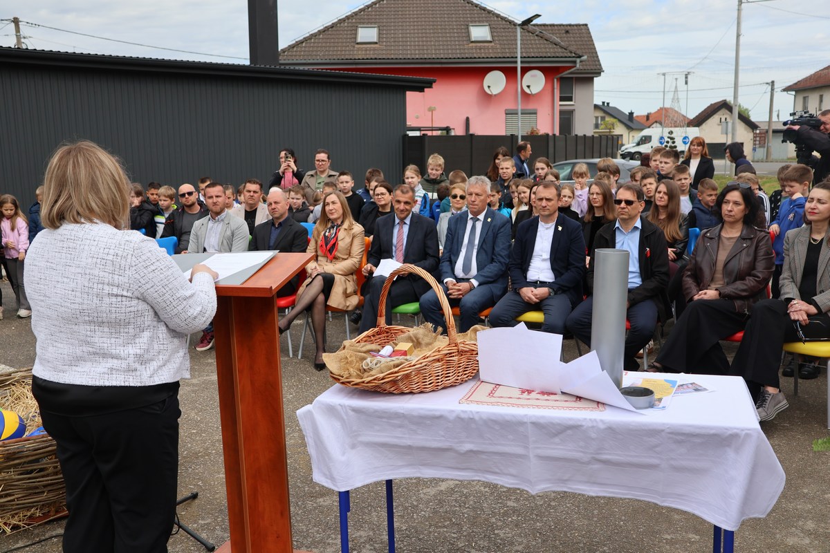 Sveti Martin na Muri kapsula dom kulture (34)