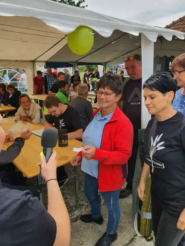 Sveti Martin na Muri – natjecanje ručnom kosom (6) Sveti Martin na Muri – natjecanje ručnom kosom (6)