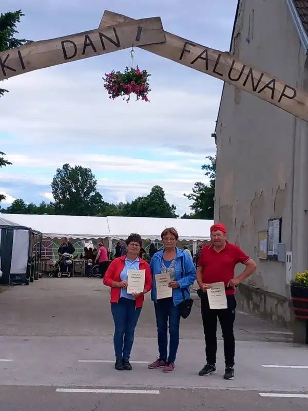 Sveti Martin na Muri – natjecanje ručnom kosom (9) Sveti Martin na Muri – natjecanje ručnom kosom (9)