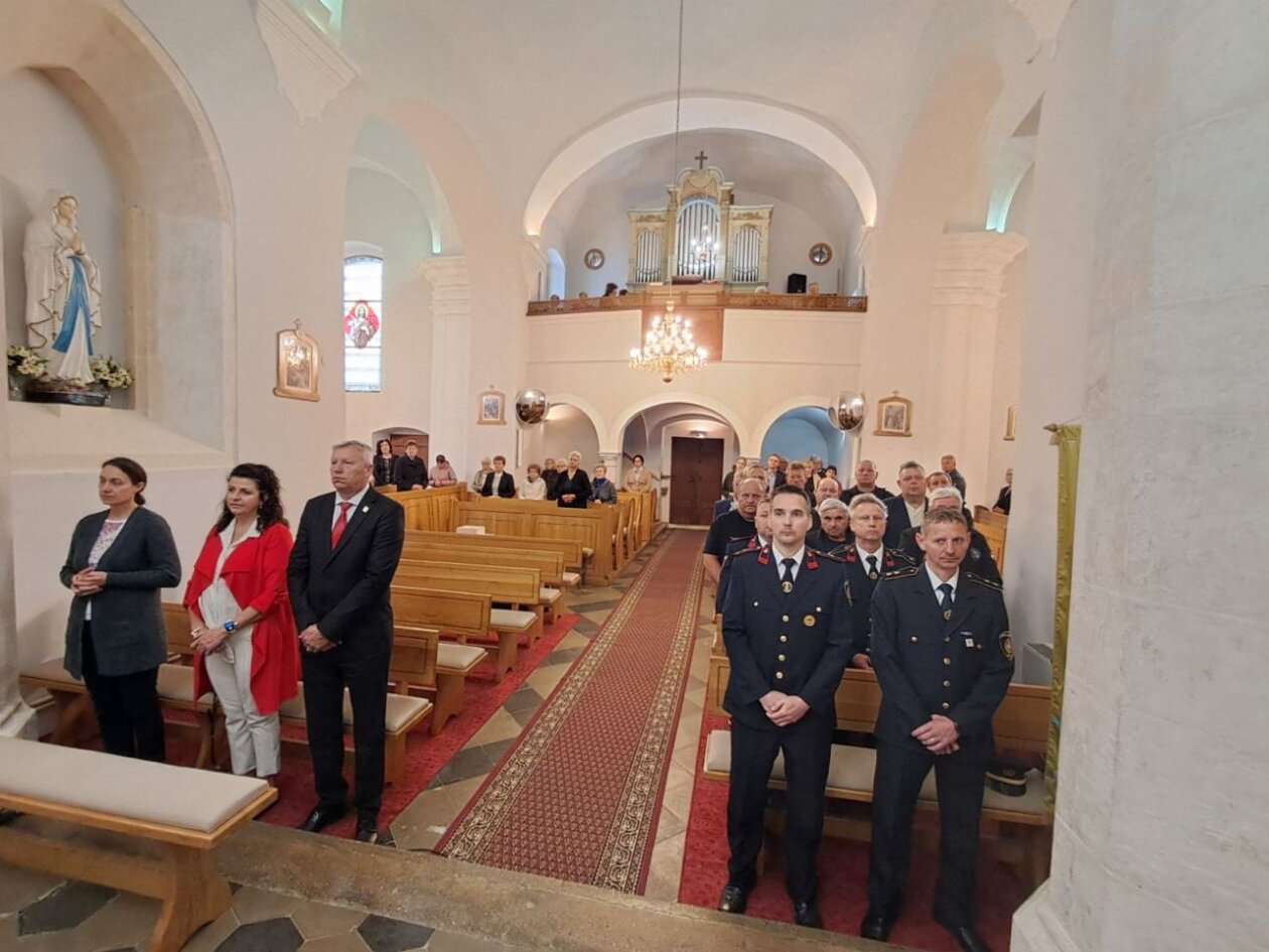Sveti Martin na Muri obilježio Dan državnosti uz misu i molitvu (14)
