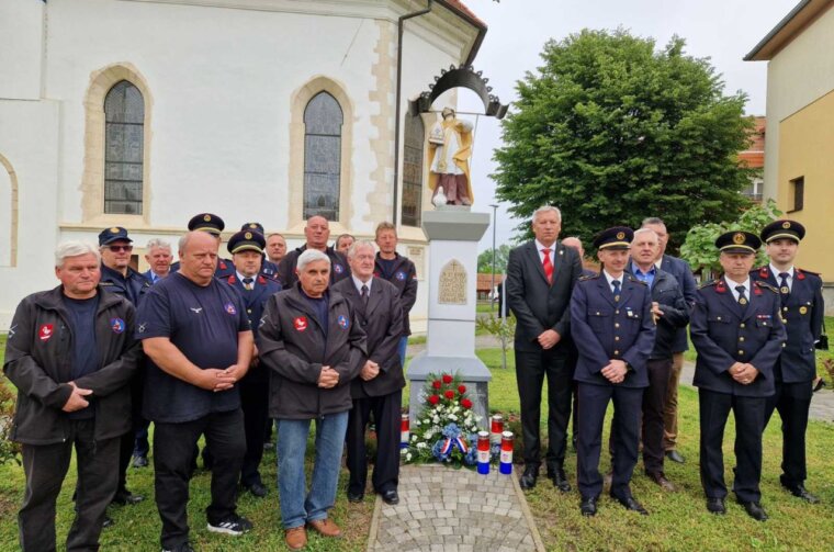 Sveti Martin na Muri obilježio Dan državnosti uz misu i molitvu (6)
