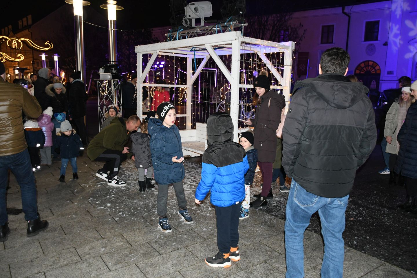 Sveti Nikola 2025 advent franjevački trg (27)