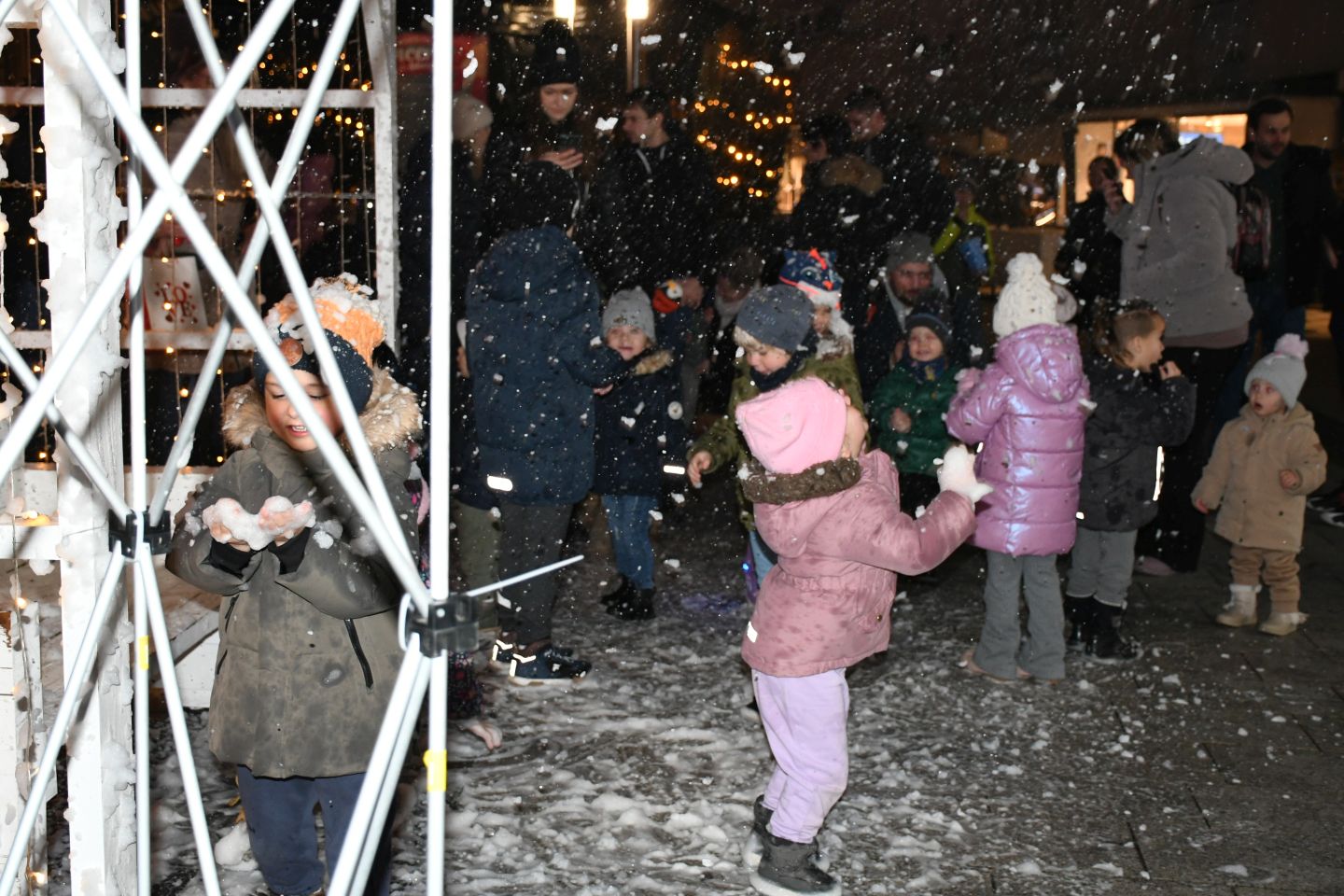 Sveti Nikola 2025 advent franjevački trg (32)