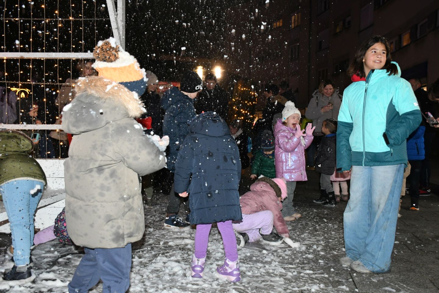 Sveti Nikola 2025 advent franjevački trg (34)