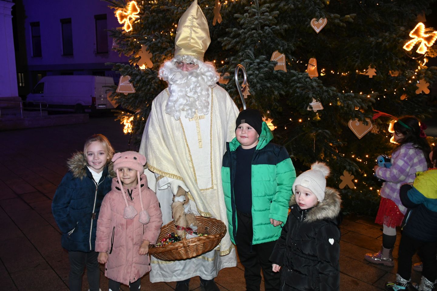 Sveti Nikola 2025 advent franjevački trg (39)