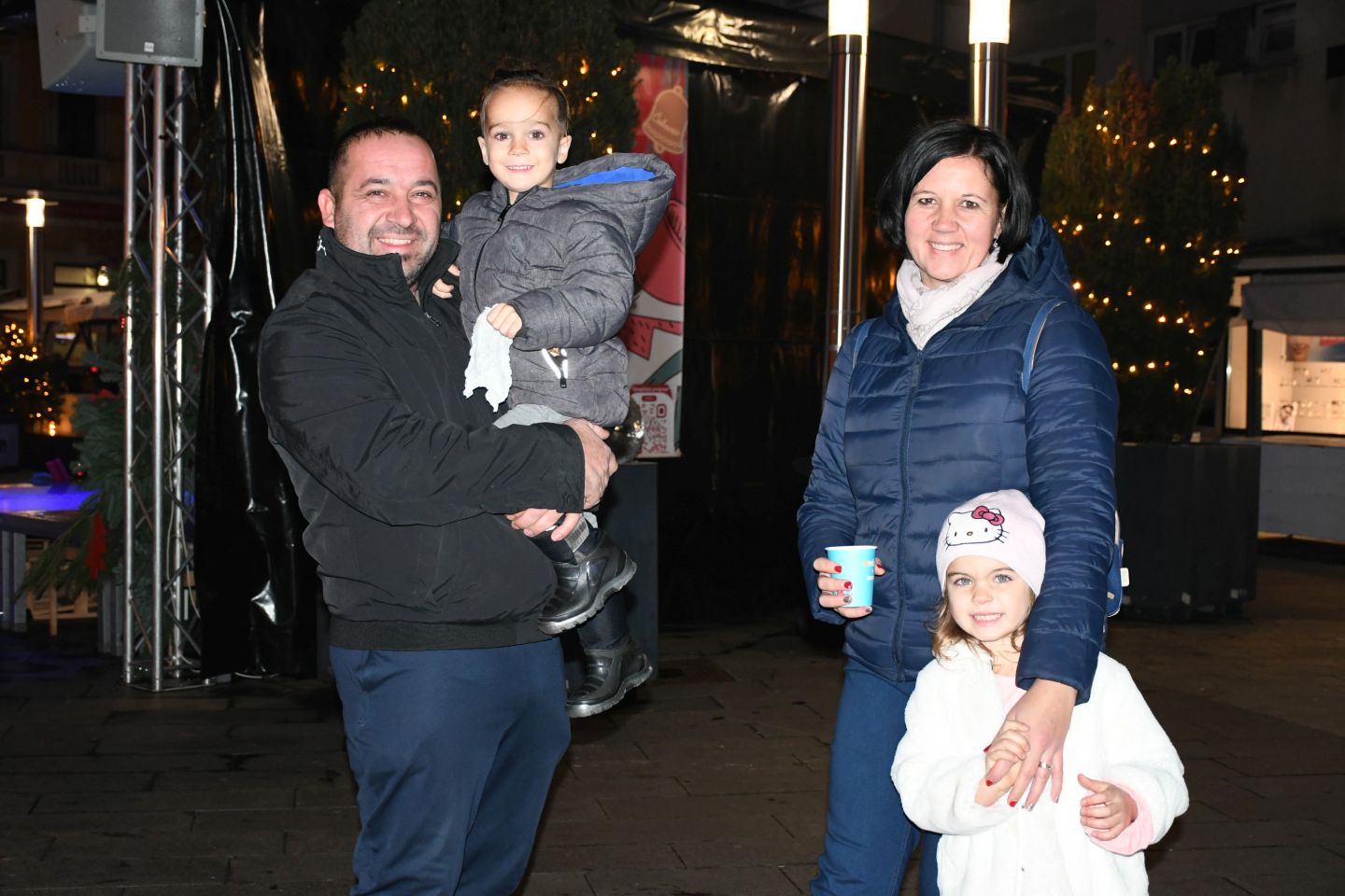 Sveti Nikola 2025 advent franjevački trg (9)