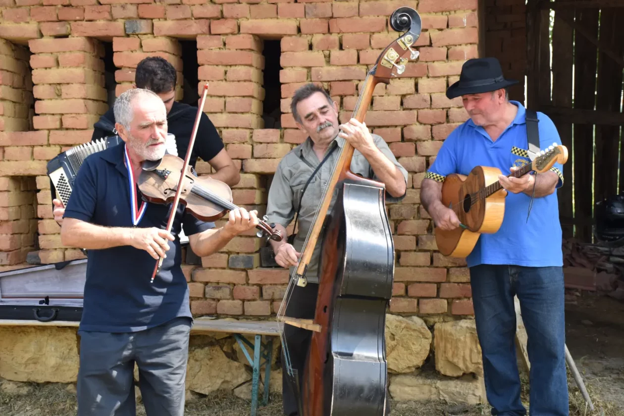 Sveti Urban Rally traktori 2025 (31)