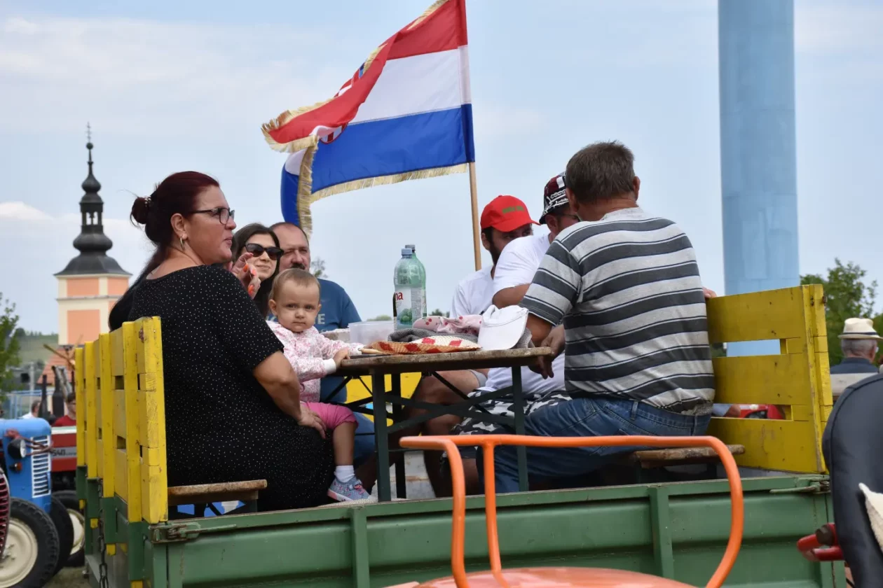 Sveti Urban Rally traktori 2025 (4)