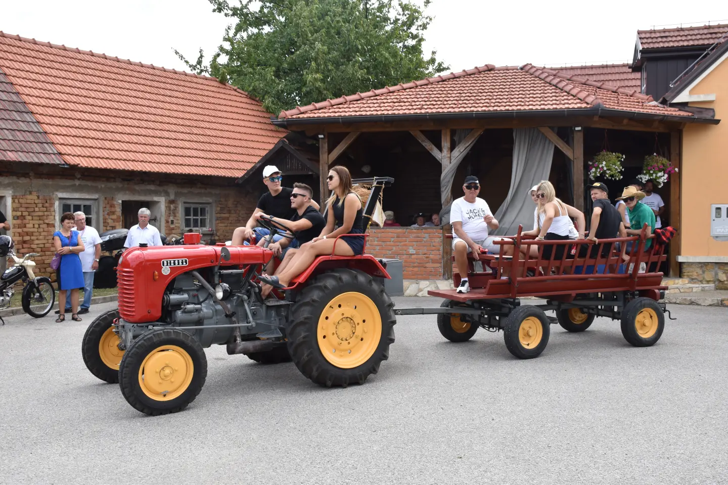 Sveti Urban Rally traktori 2025 (5) Sveti Urban Rally traktori 2025 (5)