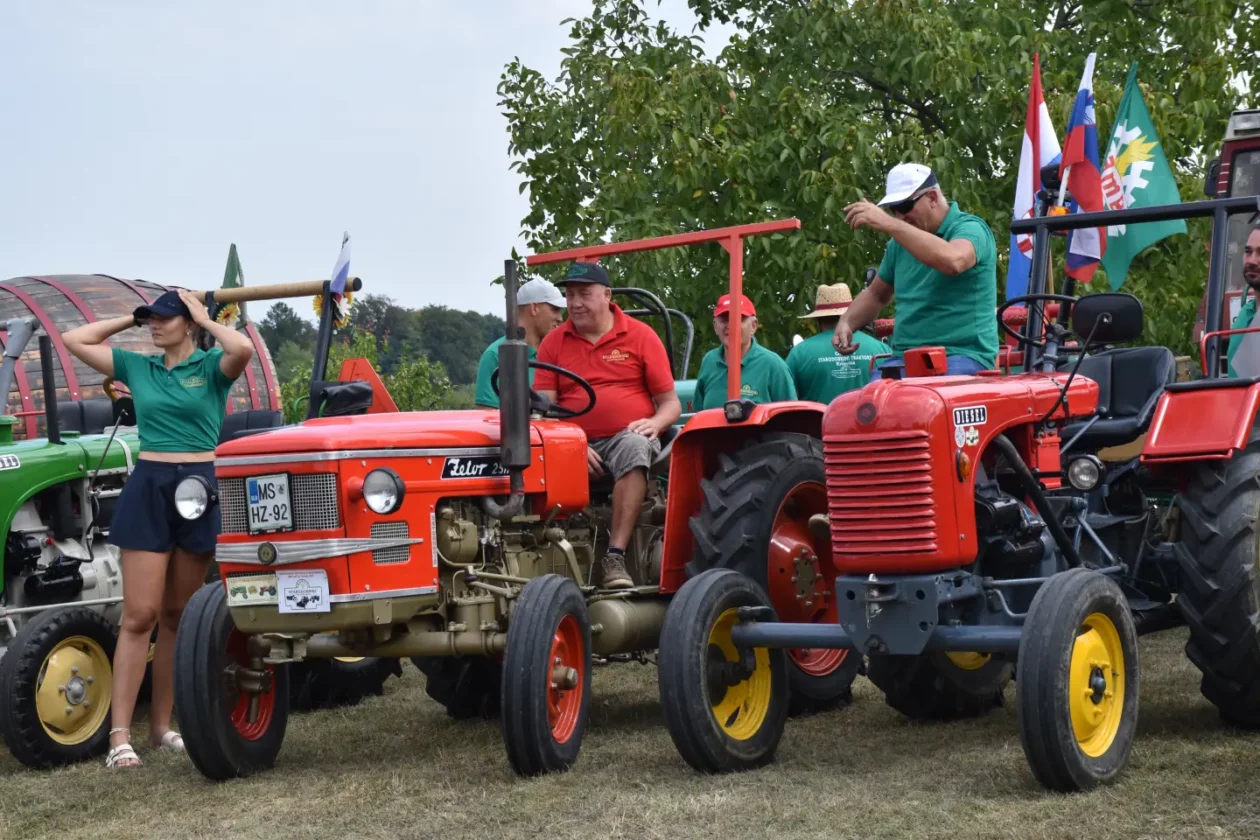 Sveti Urban Rally traktori 2025 (9)