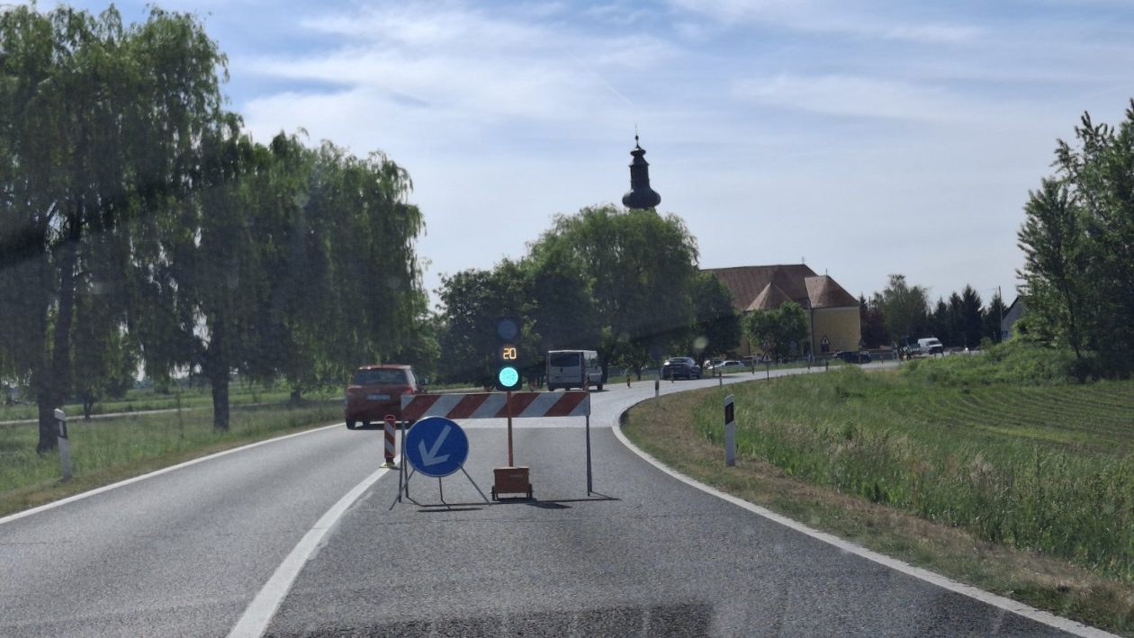 Sveti križ promet zastoj (1)