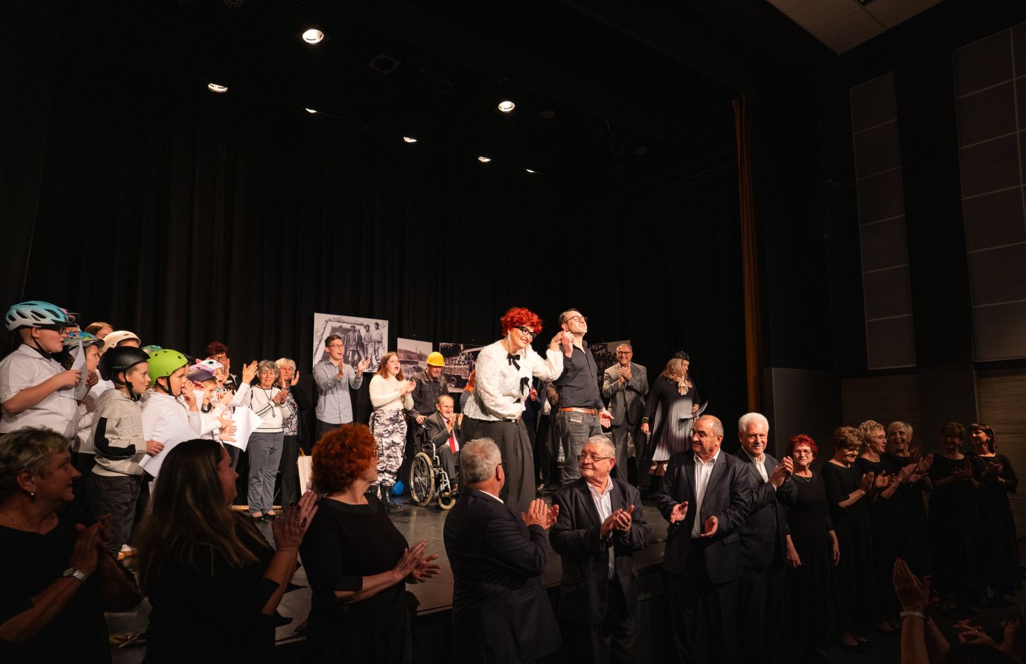 “Svetlo ‘z črne Cimper jame” mjuzikl czk rudar 2025 (10) “Svetlo ‘z črne Cimper jame” mjuzikl czk rudar 2025 (10)