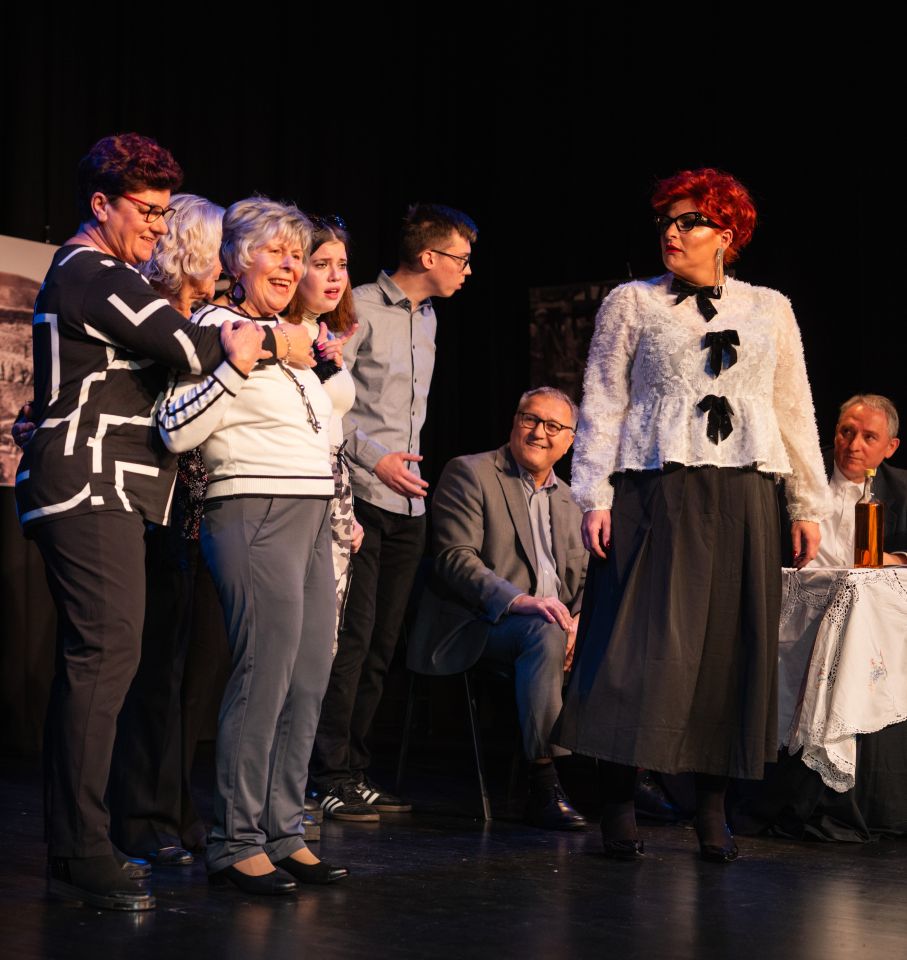 “Svetlo ‘z črne Cimper jame” mjuzikl czk rudar 2025 (28) “Svetlo ‘z črne Cimper jame” mjuzikl czk rudar 2025 (28)