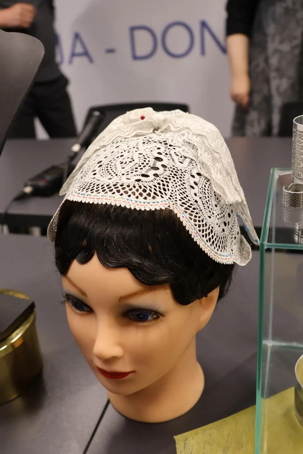 Svetomarska čipka predstavljanje Sveta Marija nakit (15)