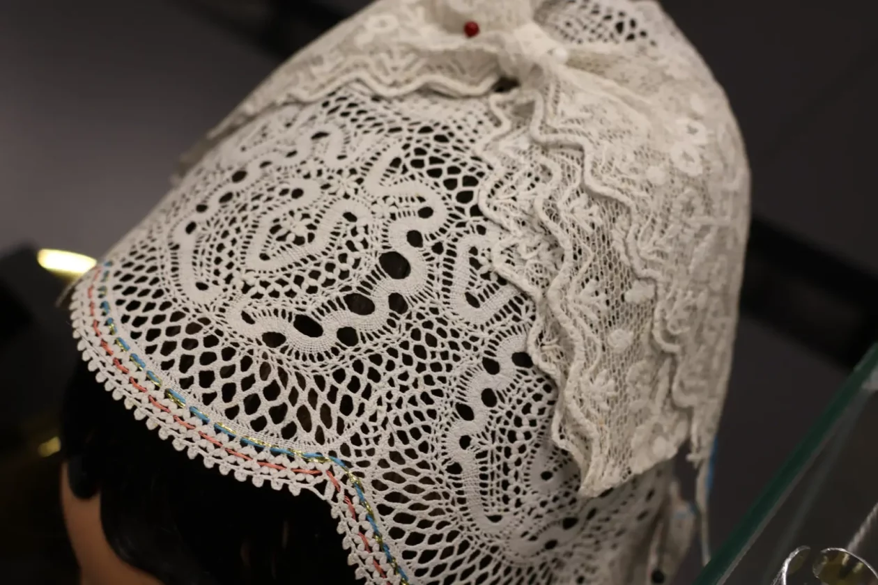 Svetomarska čipka predstavljanje Sveta Marija nakit (16)