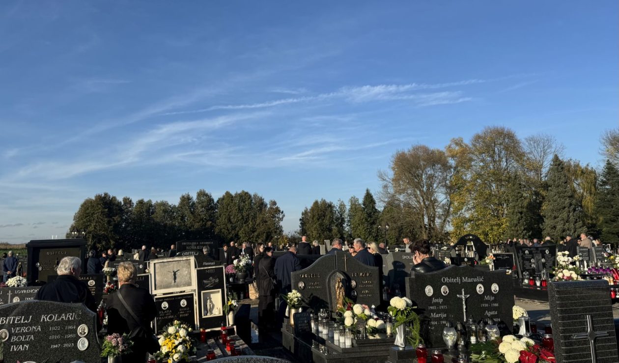 Svi Sveti Gardinovec 2 groblje 1