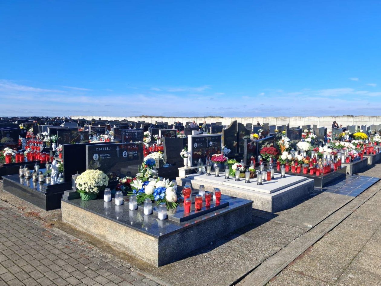 Svi Sveti Kotoriba groblje 22