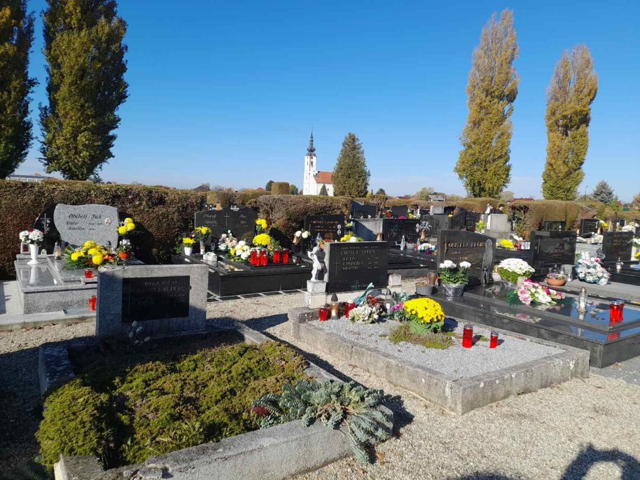 Svi Sveti Kotoriba groblje 4