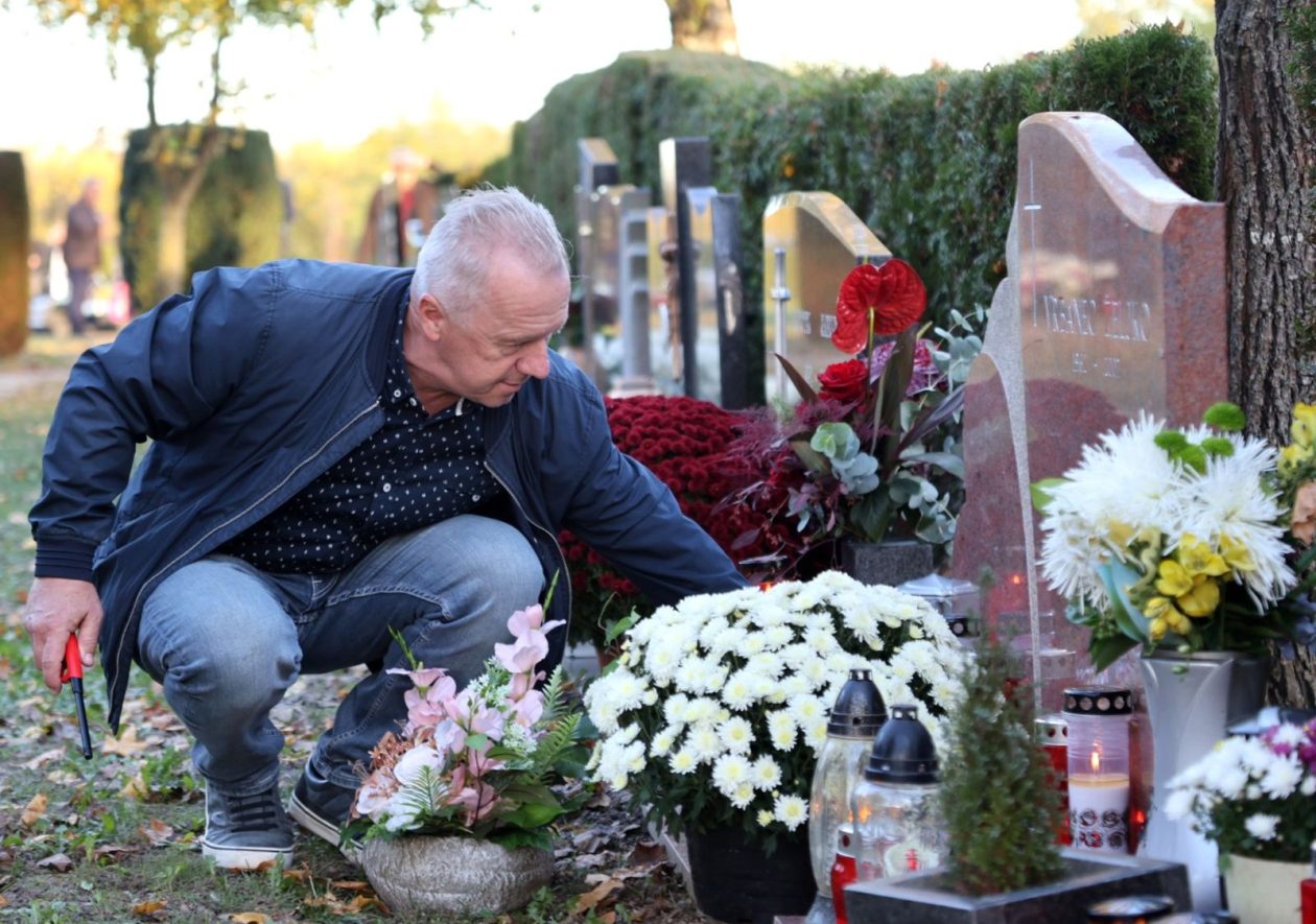 Svi Sveti Mihovljan groblje 10