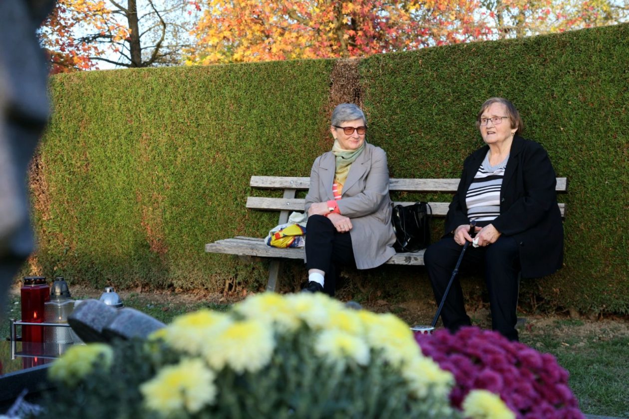 Svi Sveti Mihovljan groblje 13