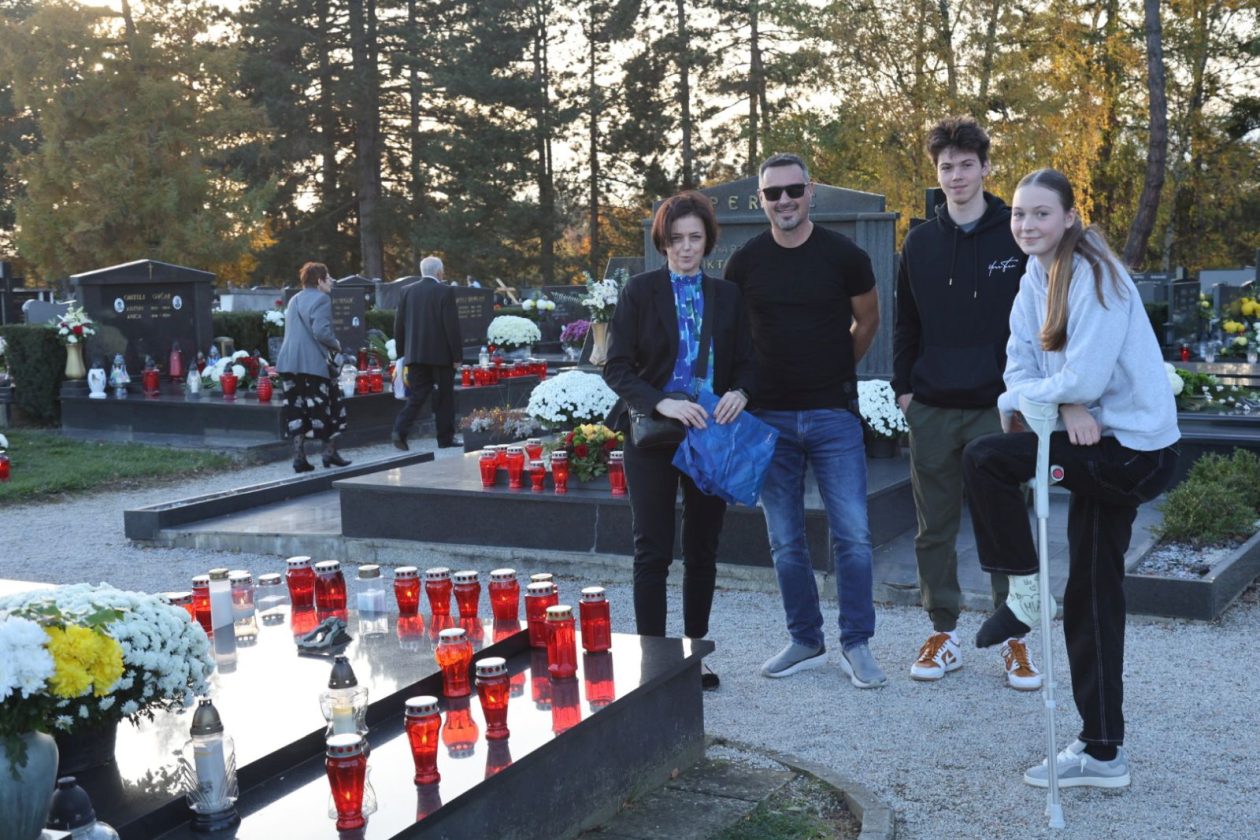 Svi Sveti Mihovljan groblje 19