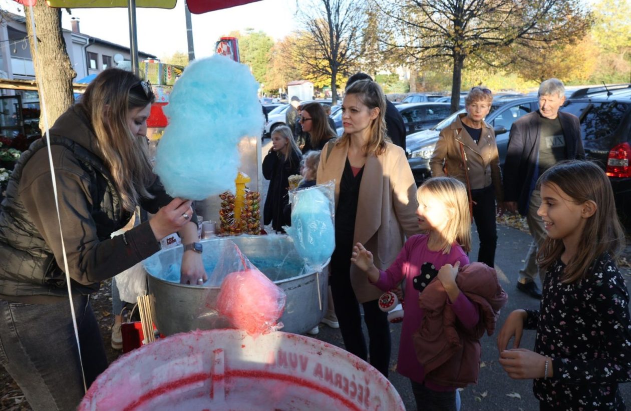 Svi Sveti Mihovljan groblje 4