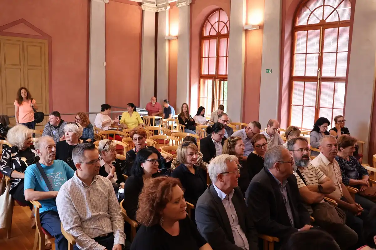 Svjetski dan kulturne raznolikosti (25) Svjetski dan kulturne raznolikosti (25)