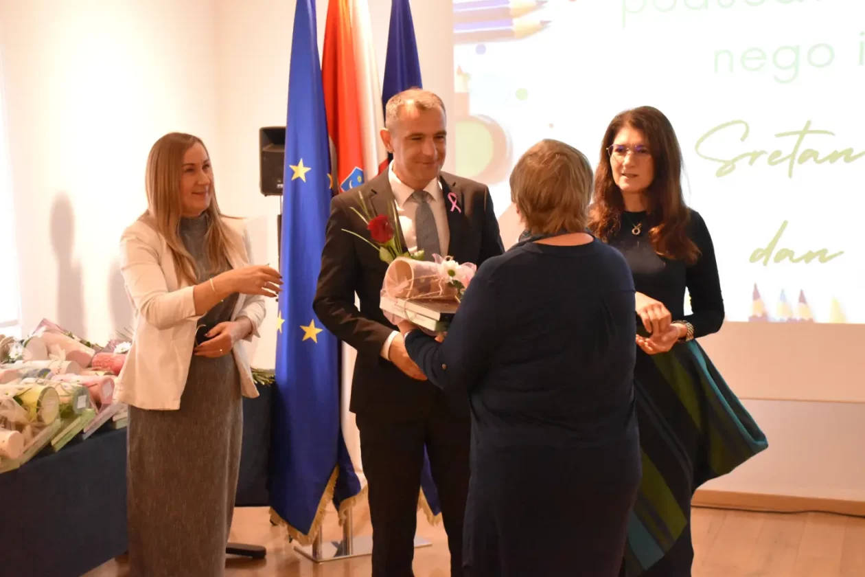 Svjetski dan učitelja, umirovljeni prosvjetni radnici 2025. Međimurska županija (23)