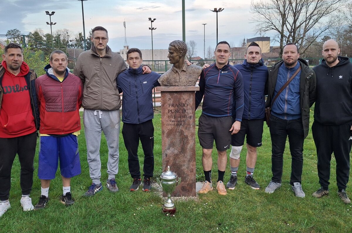 TENIS TK Franjo Punčec osvojio Dvoransko prvenstvo regije Sjever za veterane (2)