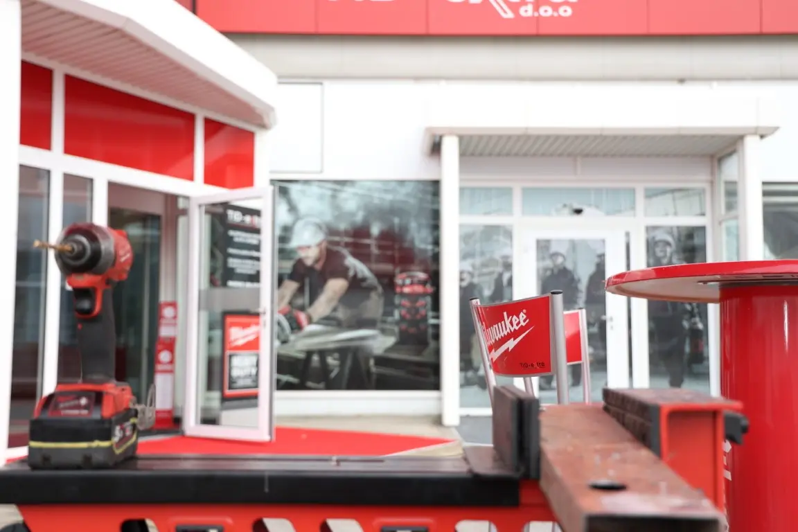 TID EXTRA (1) (Medium) TID EXTRA (1) (Medium)