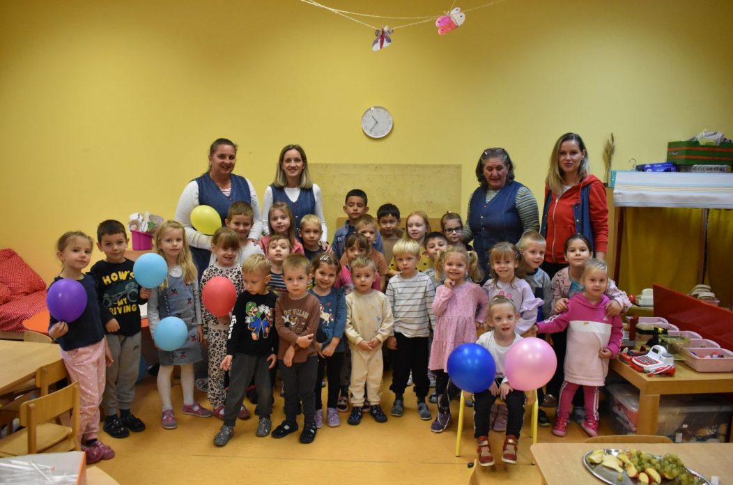 DV Stonoga novo selo rok