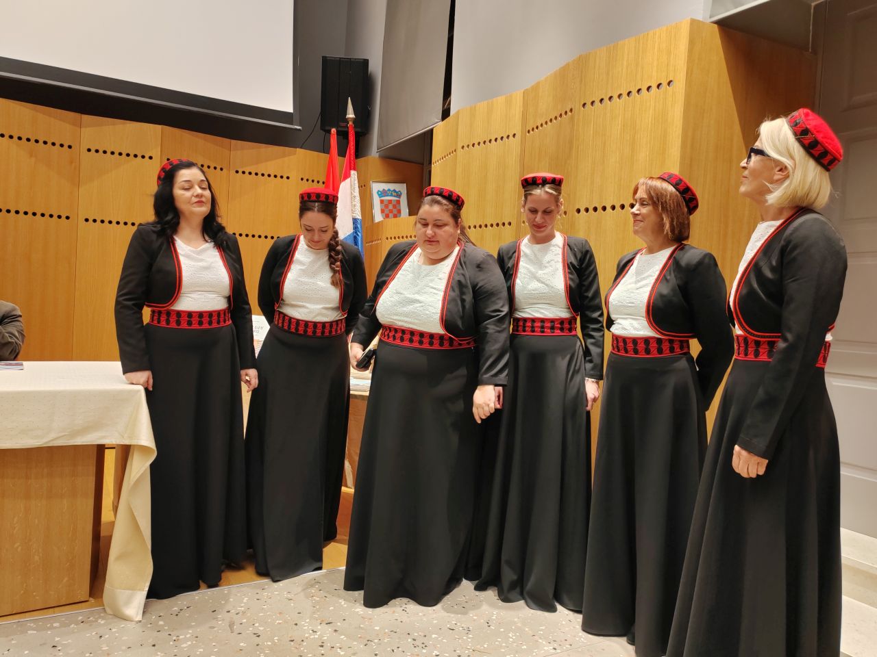 TRAGOM SVETOG JERONIMA Čakovečki i skradinski ogranak Matice hrvatske potpisali sporazum (2)