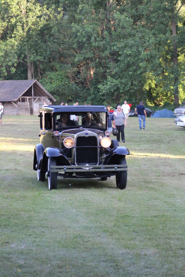 TRASH & BURN Rock and roll, američki klasici i pin-up djevojke zavladali Sv. Martinom na Muri (2)