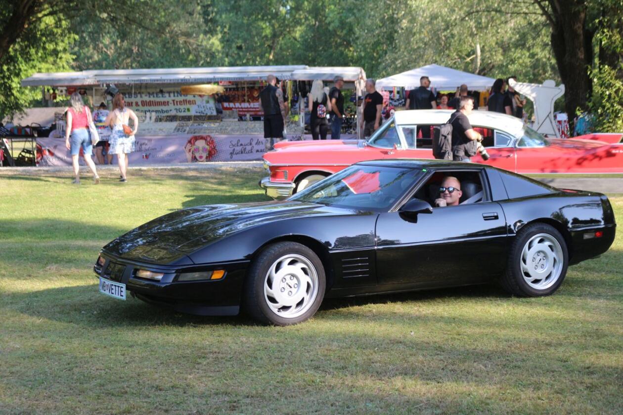 TRASH & BURN Rock and roll, američki klasici i pin-up djevojke zavladali Sv. Martinom na Muri (45)