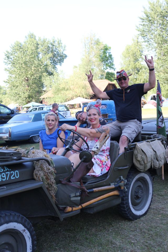 TRASH & BURN Rock and roll, američki klasici i pin-up djevojke zavladali Sv. Martinom na Muri (75)